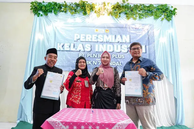 Langkah Nyata  Menuju Pendidikan yang lebih Maju SMK Negeri 7 Kendal meresmian Kelas Industri dan Laboratorium Fiber Optik bekerjasama dengan PT. PLN Icon Plus
